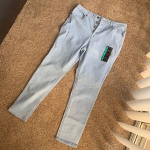 Women's Skinny Fit Jeans